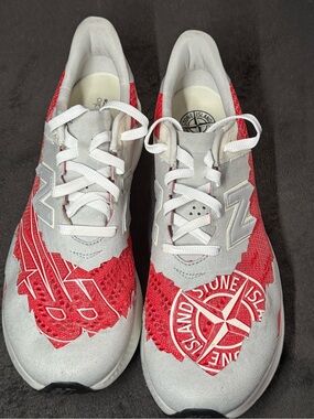NEW BALANCE FUELCELL RC ELITE V2 SI
"STONE ISLAND - TDS RED"